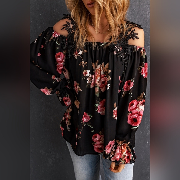 Women's Black Floral Lace Cold-Shoulder Flounce Sleeve Blouse - Picture 4 of 5